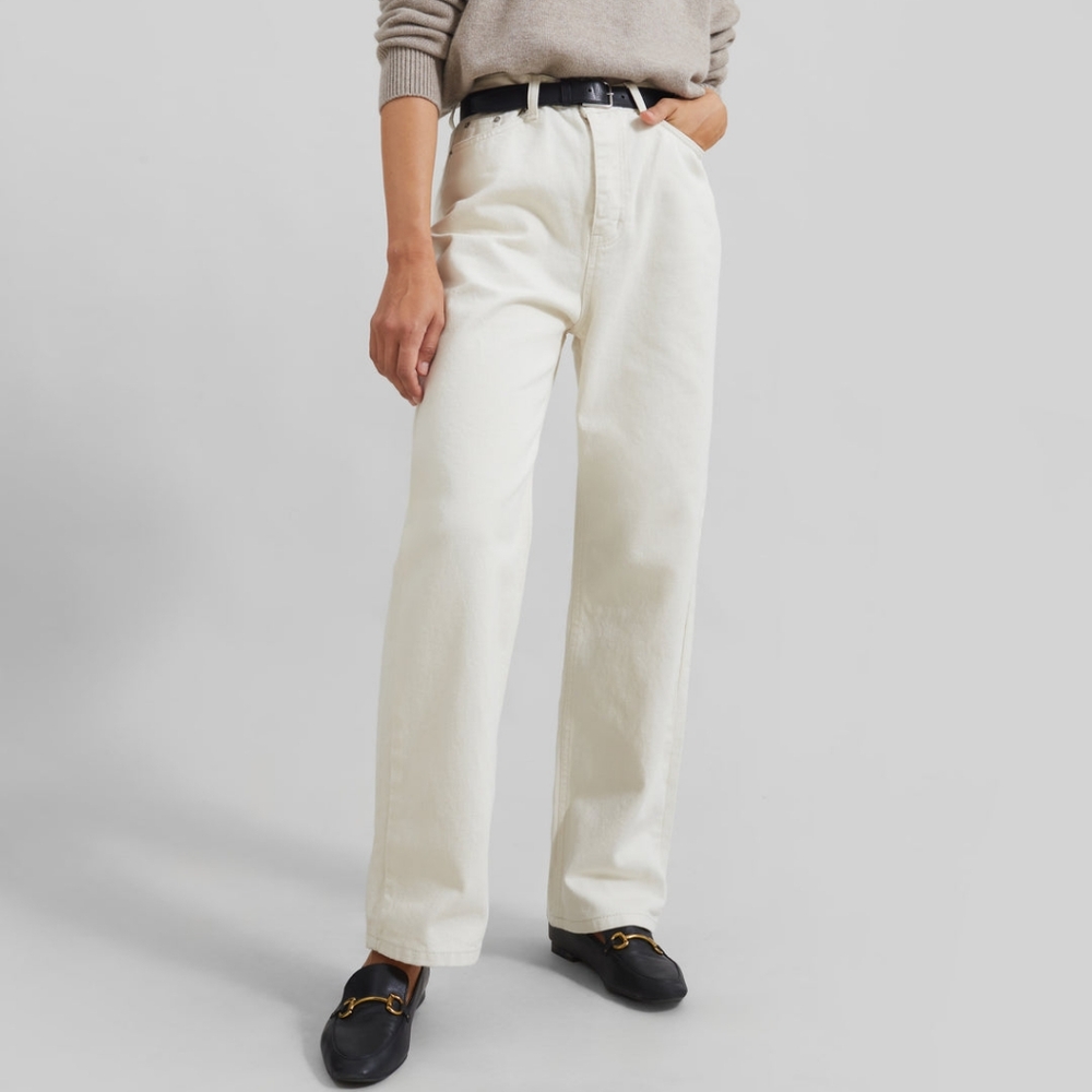 The Frankie Shop The Bexley Straight Jeans in Cream🤍